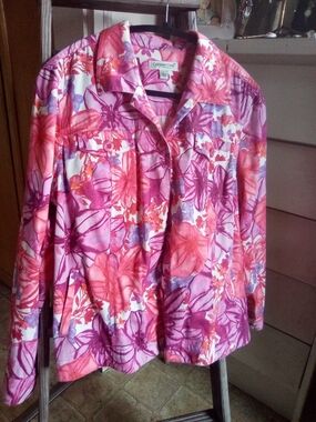 Coldwater Creek Pink Floral Button-Front Women's Shirt Jacket